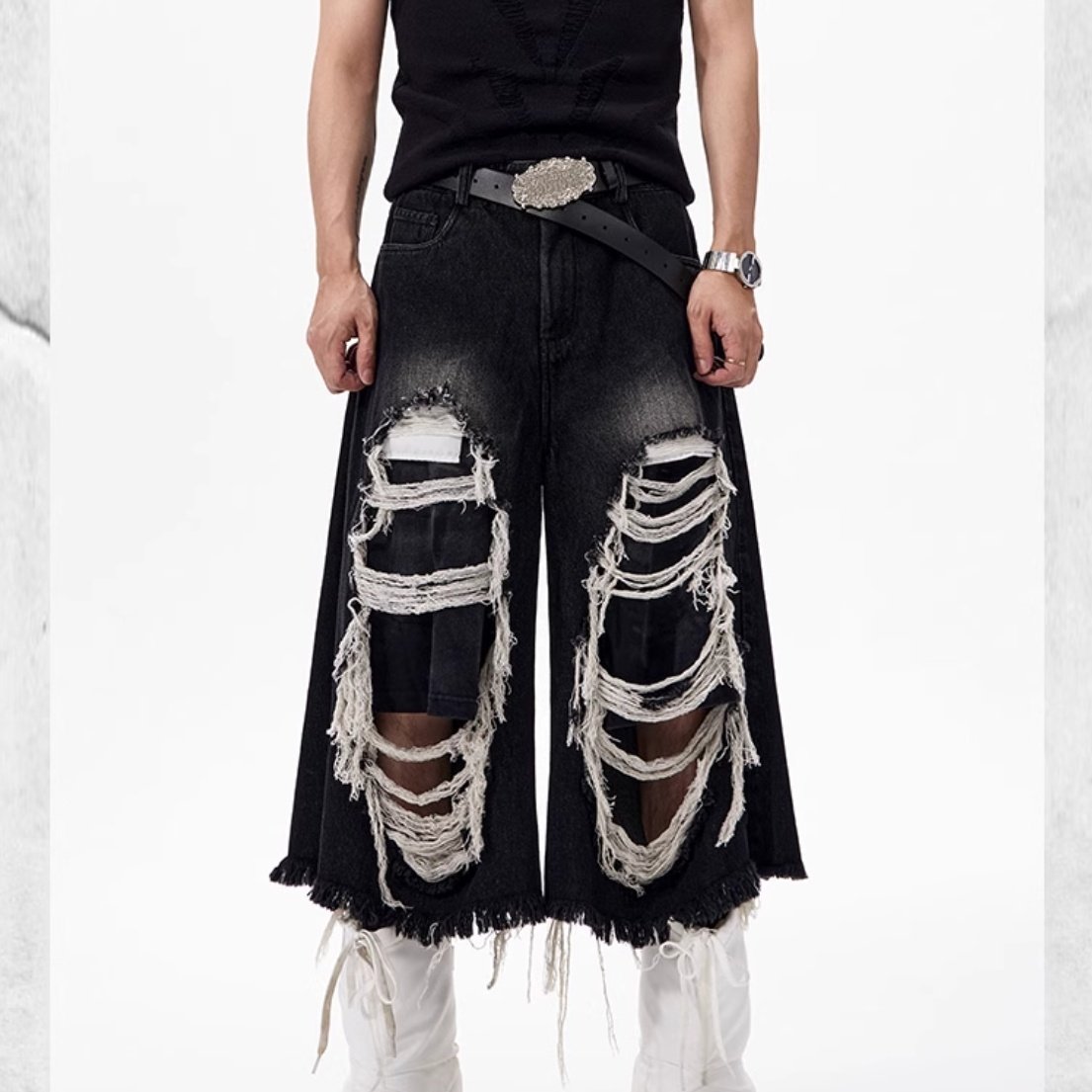 Cropped Make Old Ripped Patch Middle Pants
