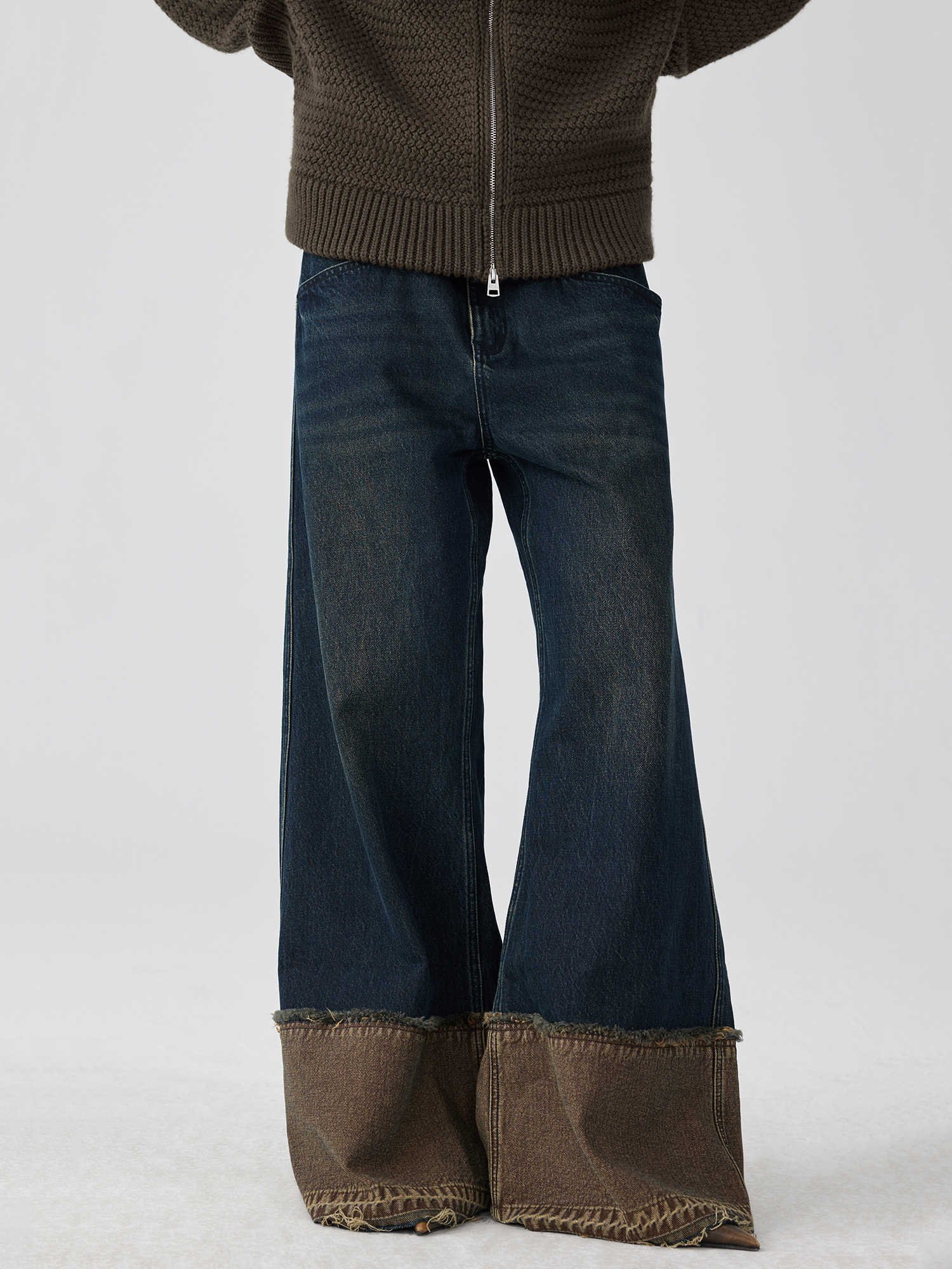 Brown Blue Nano Water Foot Washing Mouth Reverse Stitching Raw Hem Jeans